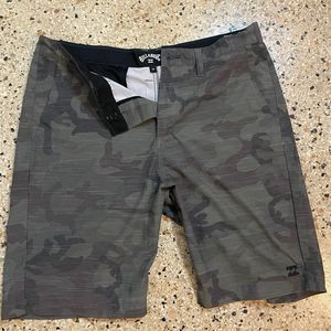 Billabong Shorts